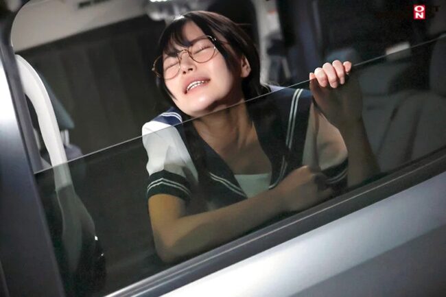 カーセックスする響乃うた